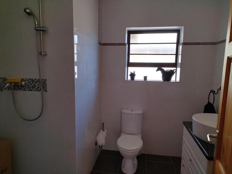 8 Bedroom Property for Sale in Bluewater Bay Eastern Cape